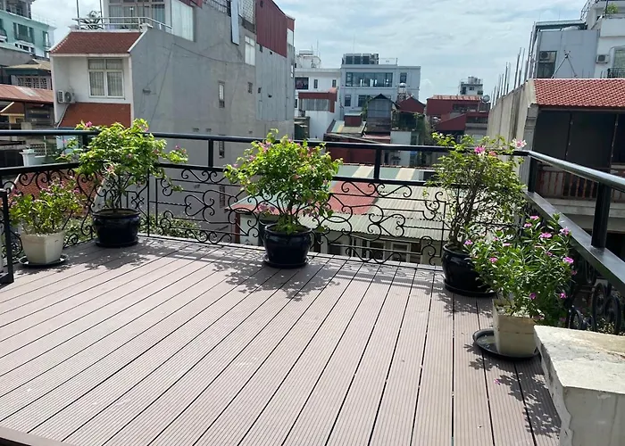 Hanoi Diamond King Hotel & Travel