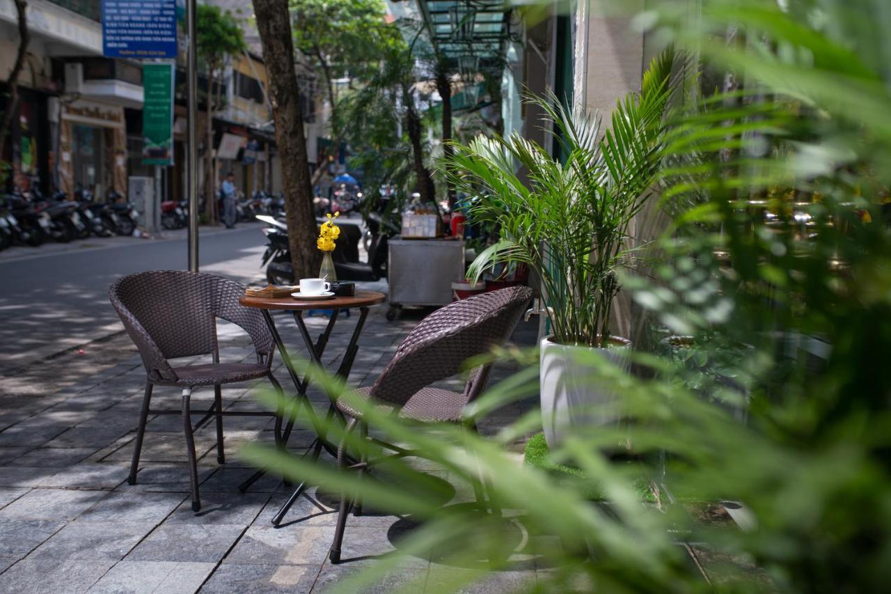 Diamond King & Travel Hotel